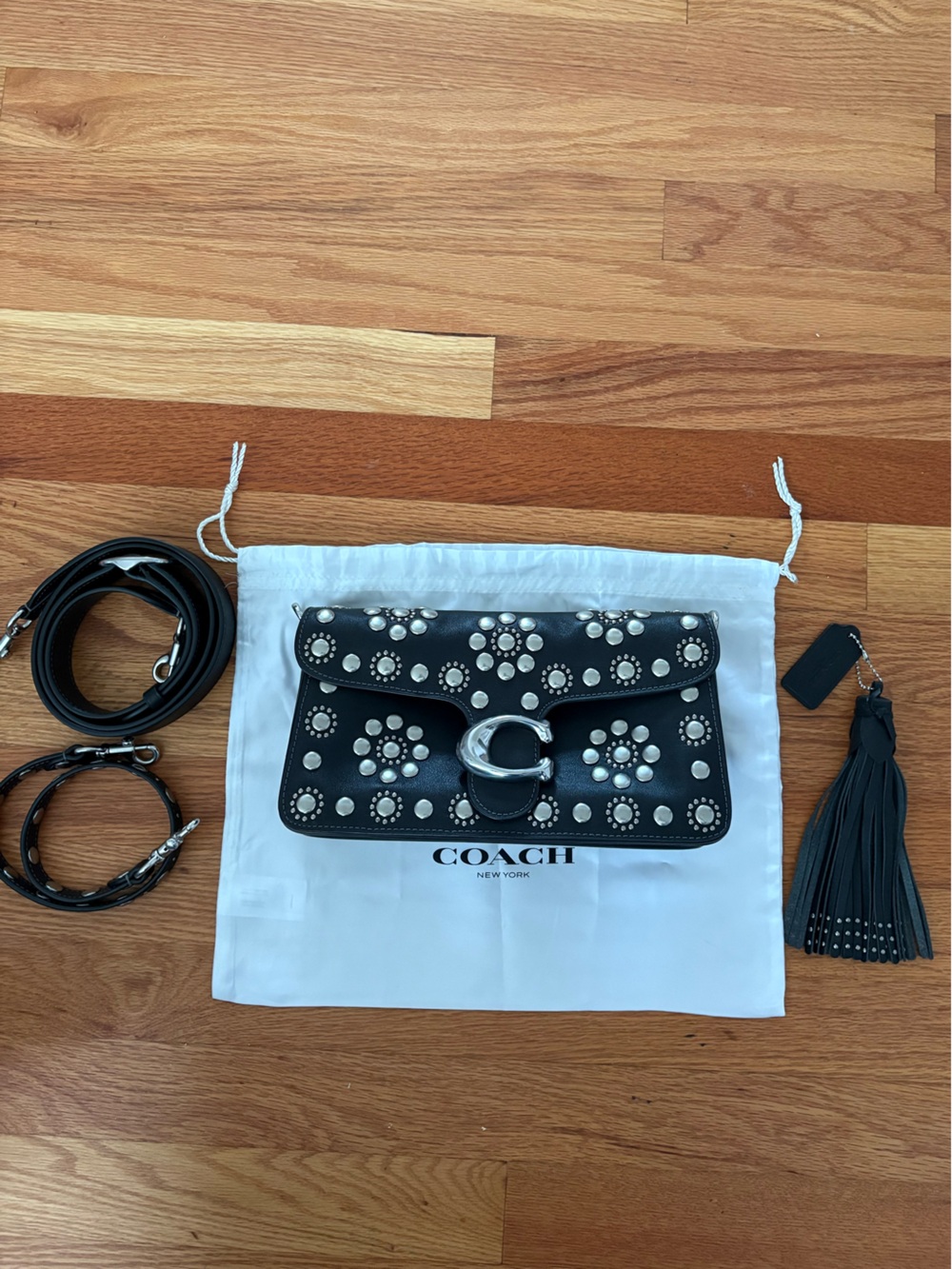 COACH STUDDED TABBY 26